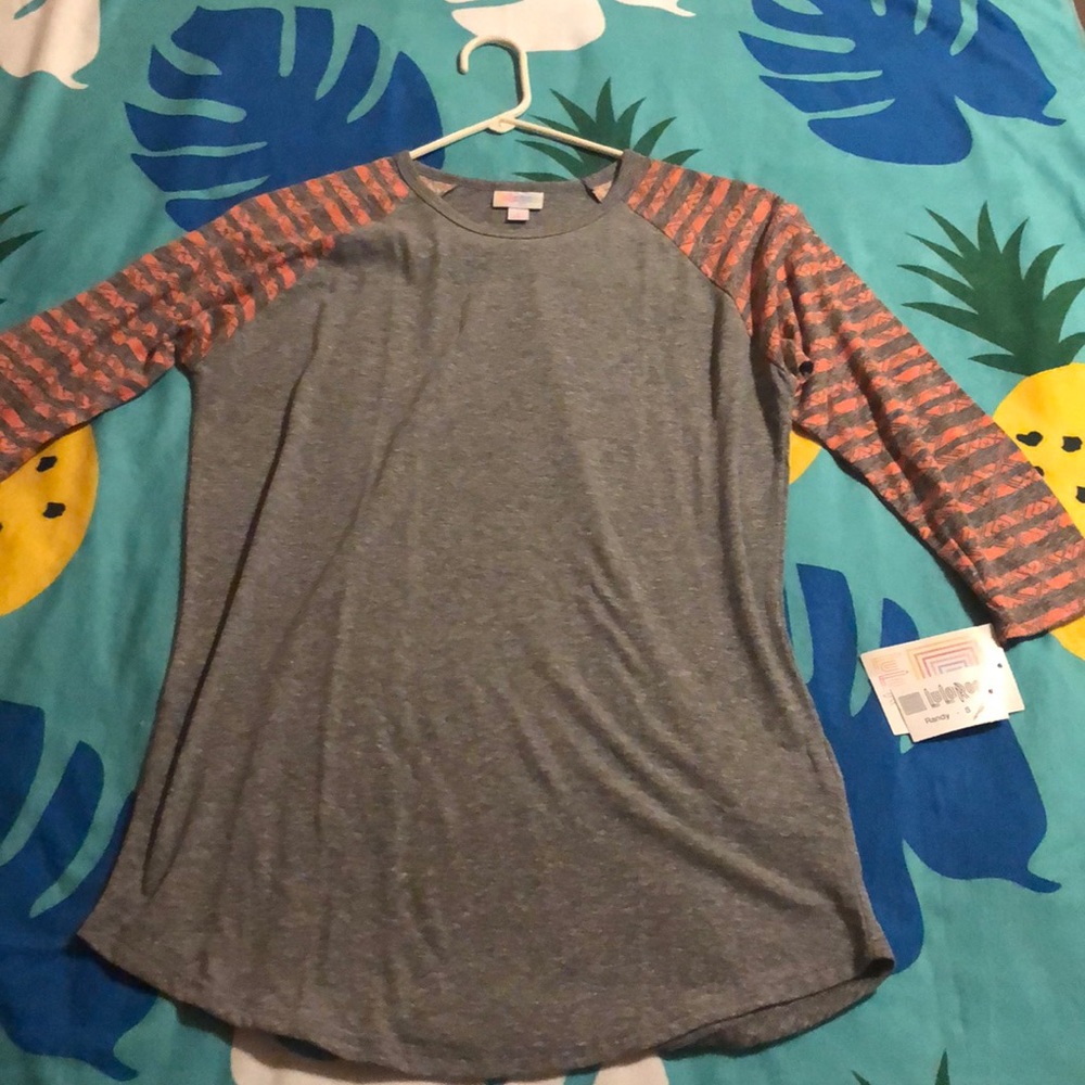 Brand New LuLaRoe Small Randy Shirt